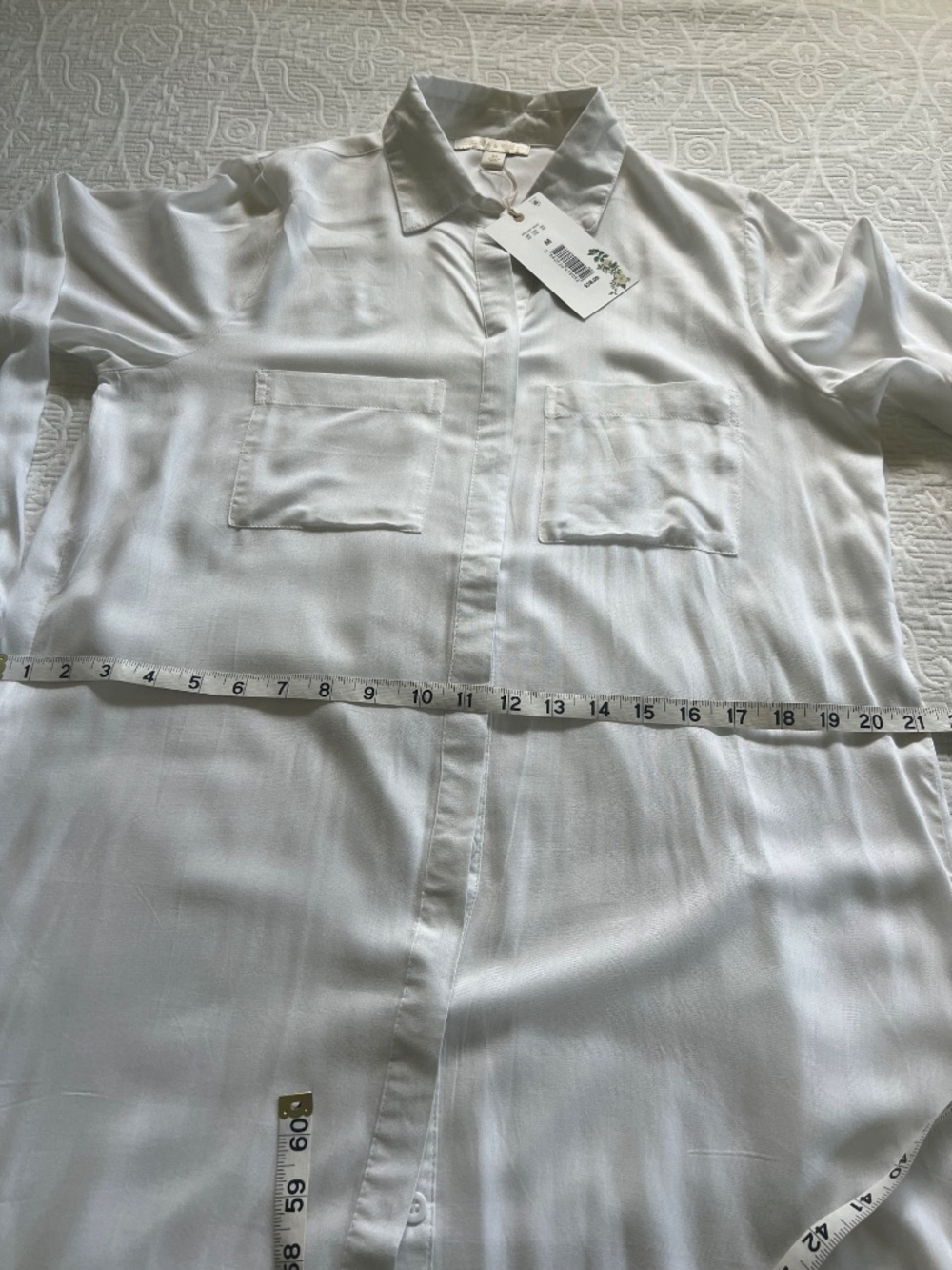 Chelsea & Violet White Long Shirt Style Coverup/Dress - Picture 12 of 15